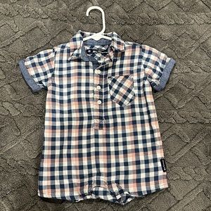 🔅‼️Baby boys 6-9 months Ben Sherman Plaid onesie